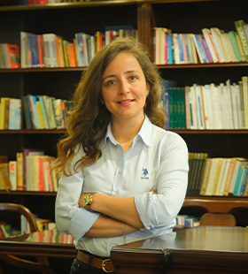Esra Kaya
